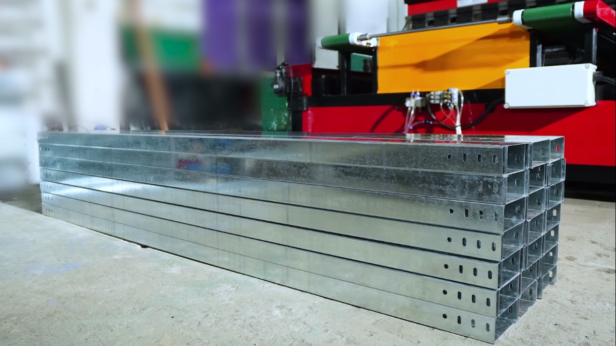 cable tray-1.jpg