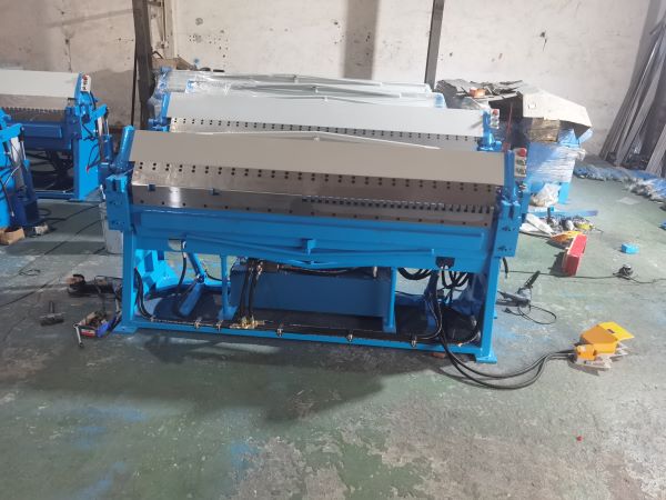 TDF duct folding machine-2.jpg