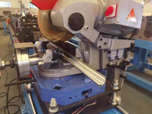TDF forming machine 2.jpg