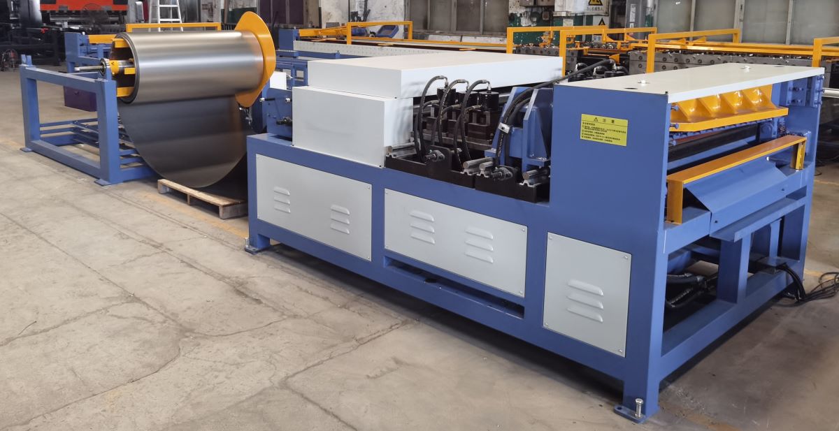 air duct production line.jpg