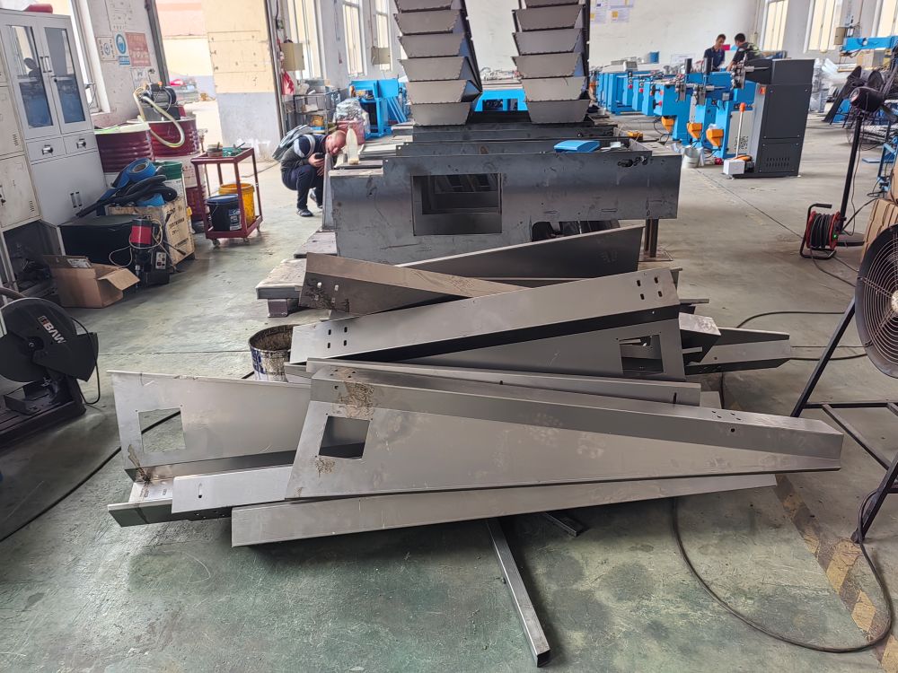 air duct seam closer 3.jpg air duct seam closer 3.jpg