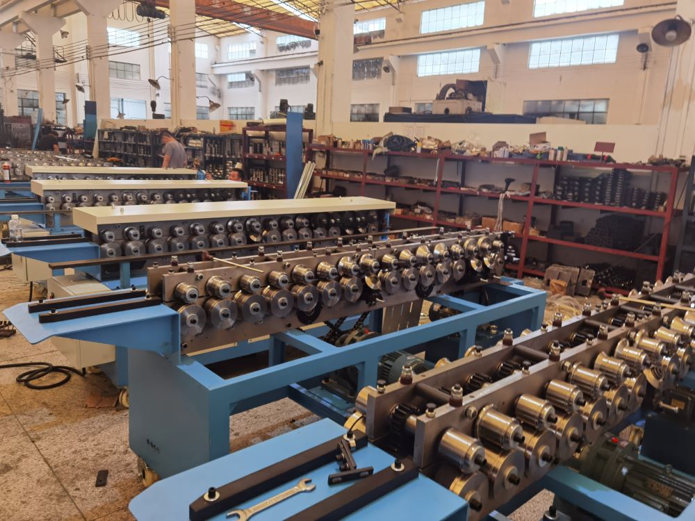 tdf forming machine 3.jpg tdf forming machine 3.jpg
